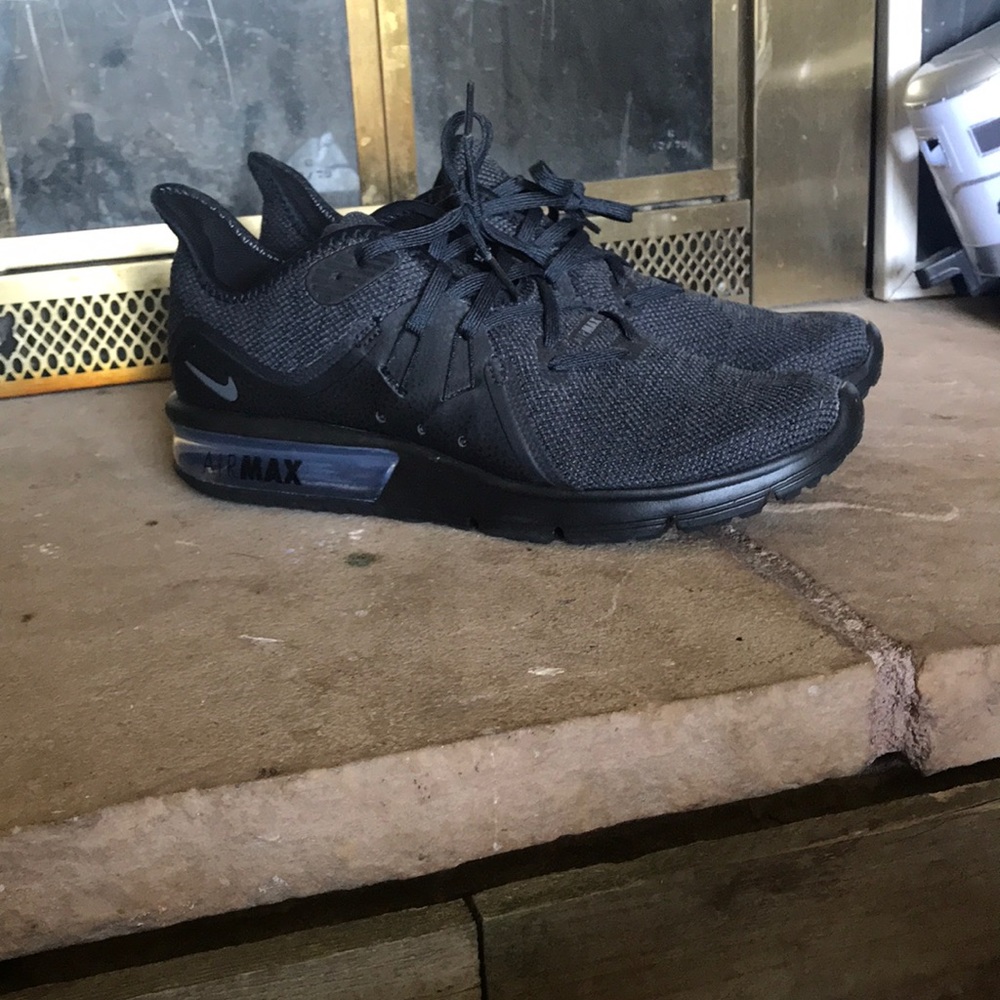 Nike air max sneakers. NWOT!